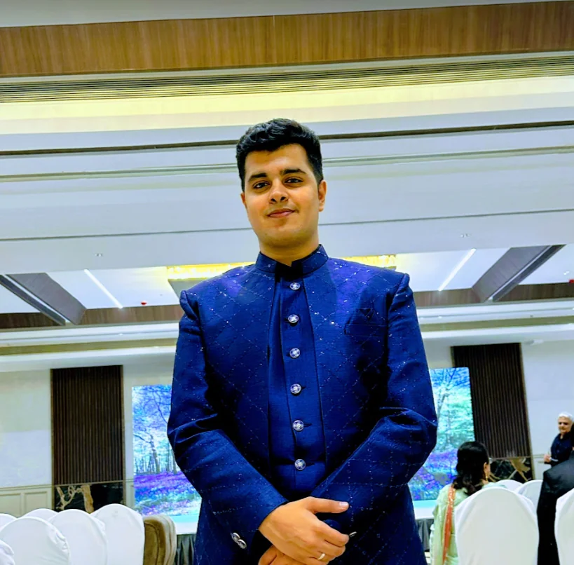 Portrait of Saurabh Paryani